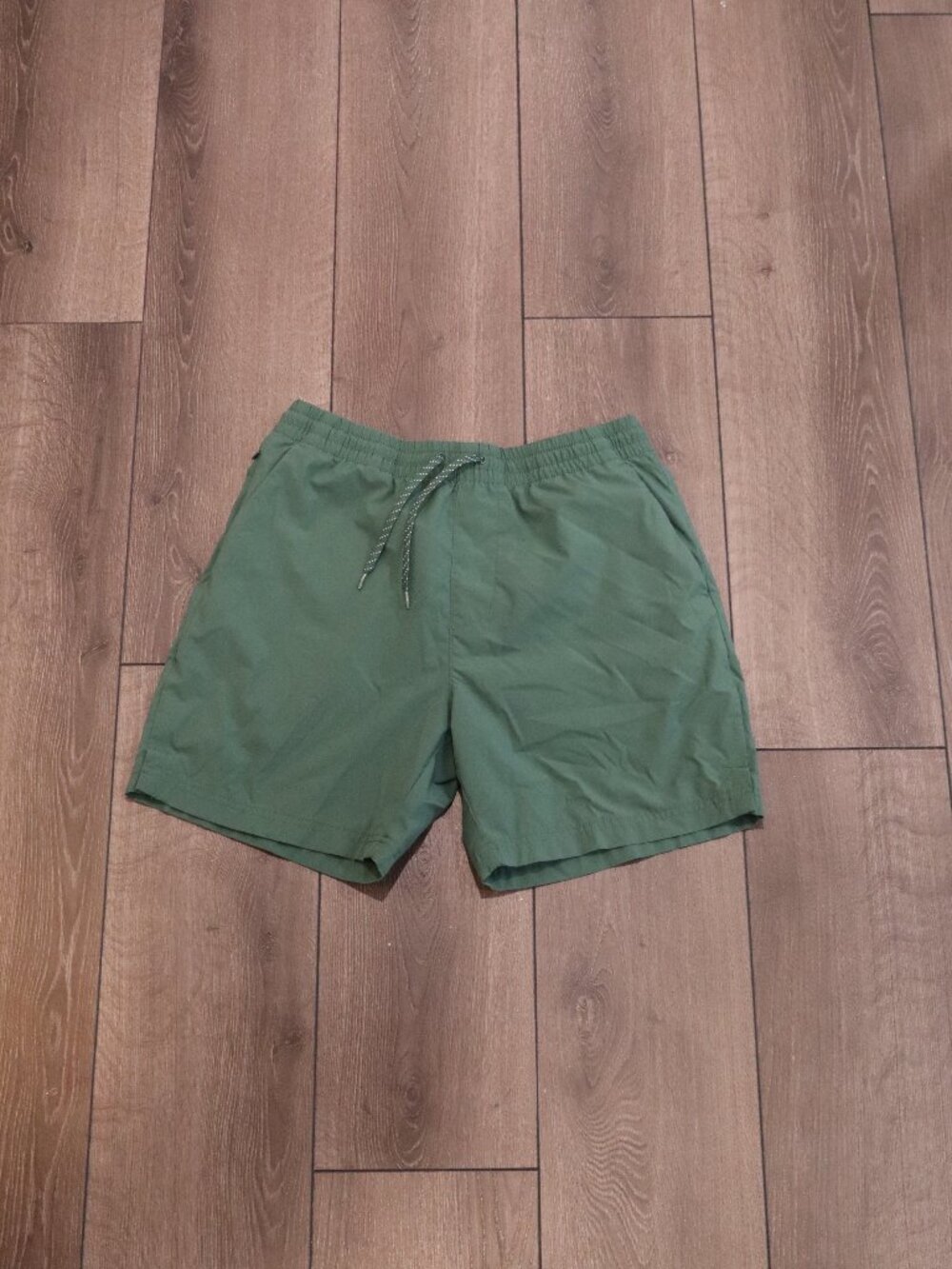 Green Mens J.Crew Flex Shorts 6in Sz M